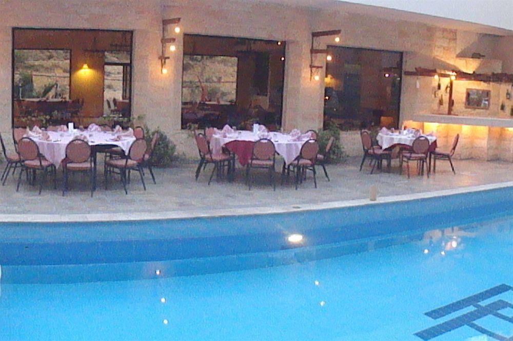 Petra Palace Hotel Ваді-Муса Екстер'єр фото