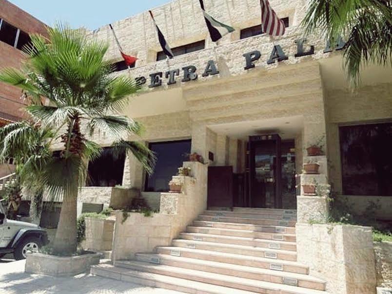 Petra Palace Hotel Ваді-Муса Екстер'єр фото
